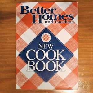 Better Homes and Gardens New Cookbook